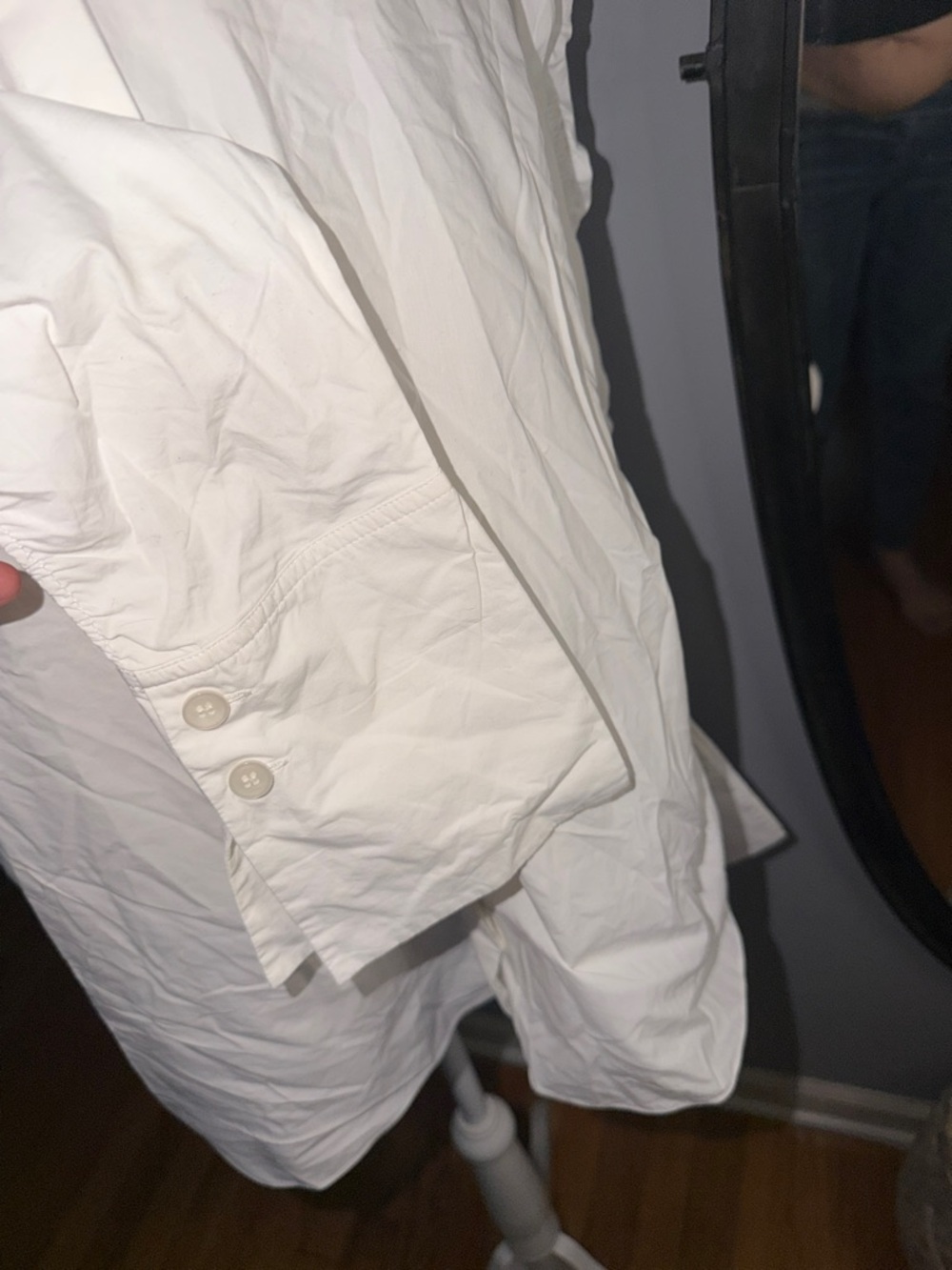 Elegant White Ruched-Shoulder Button-Front Blouse - Picture 5 of 12